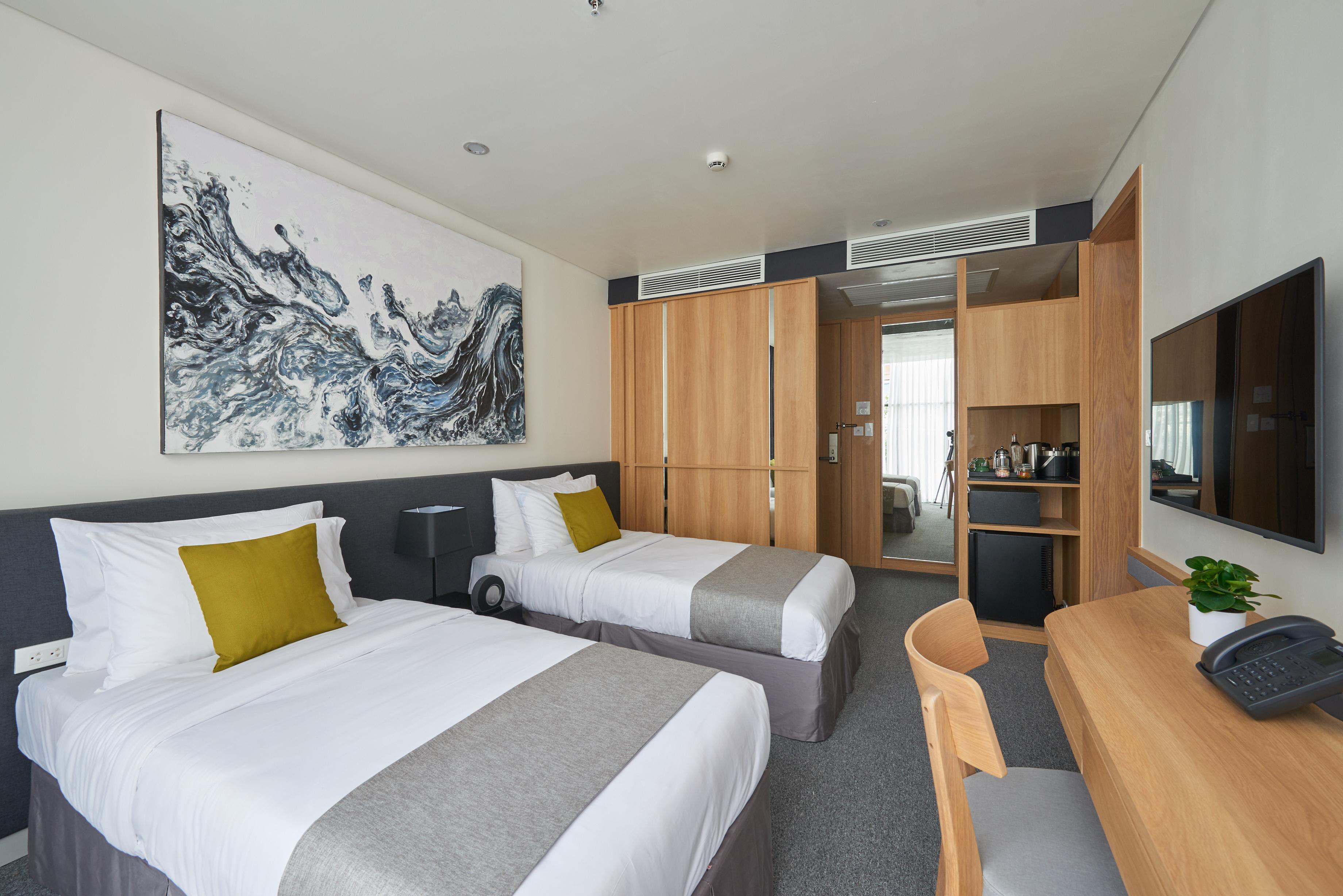 Отель Zazz Urban Ho Chi Minh Экстерьер фото